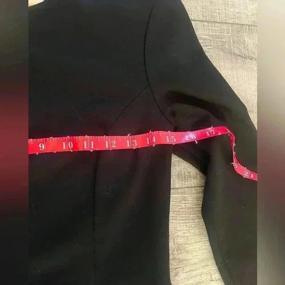 Peserico Black Mini Dress, Italian Designer Size 42 US Size 6 Quiet Luxury - Picture 5 of 10